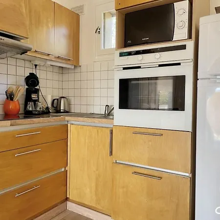 Plain-pied 4 Pers - Piscine - Parking Daire