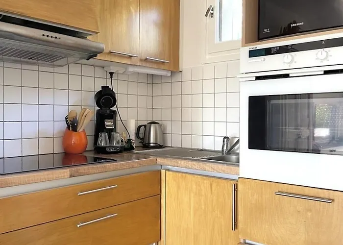 Plain-pied 4 Pers - Piscine - Parking *