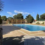 Appartement Plain-pied 4 Pers - Piscine - Parking *